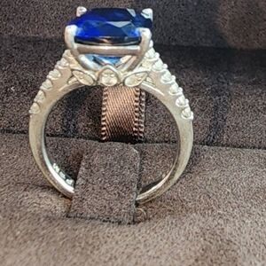 Elegant Silver and Blue sapphire